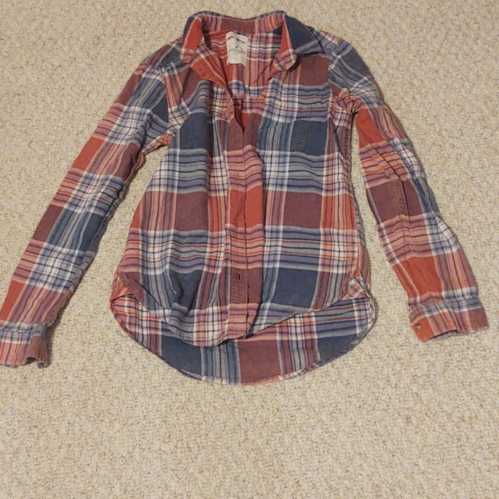 AEO red/blue/white flannel size xs